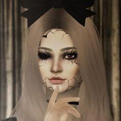 LucyCas